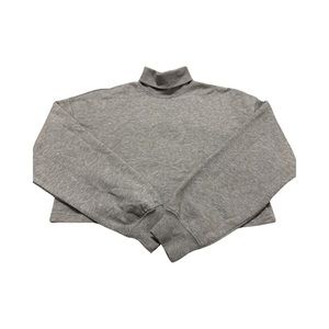 Long Sleeve Crop Top.